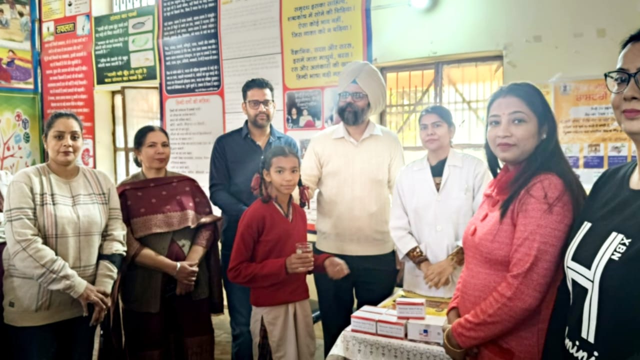 Children were given Albendazole tablets to get rid of stomach worms